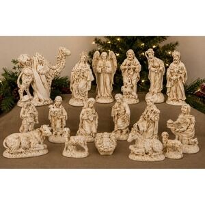 Vintage‎ Atlantic Mold 18 Pc Ceramic Nativity Set Christmas Creche Hand Painted